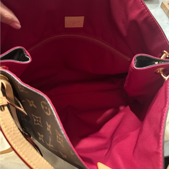 Louis Vuitton Graceful MM - Picture 9 of 12
